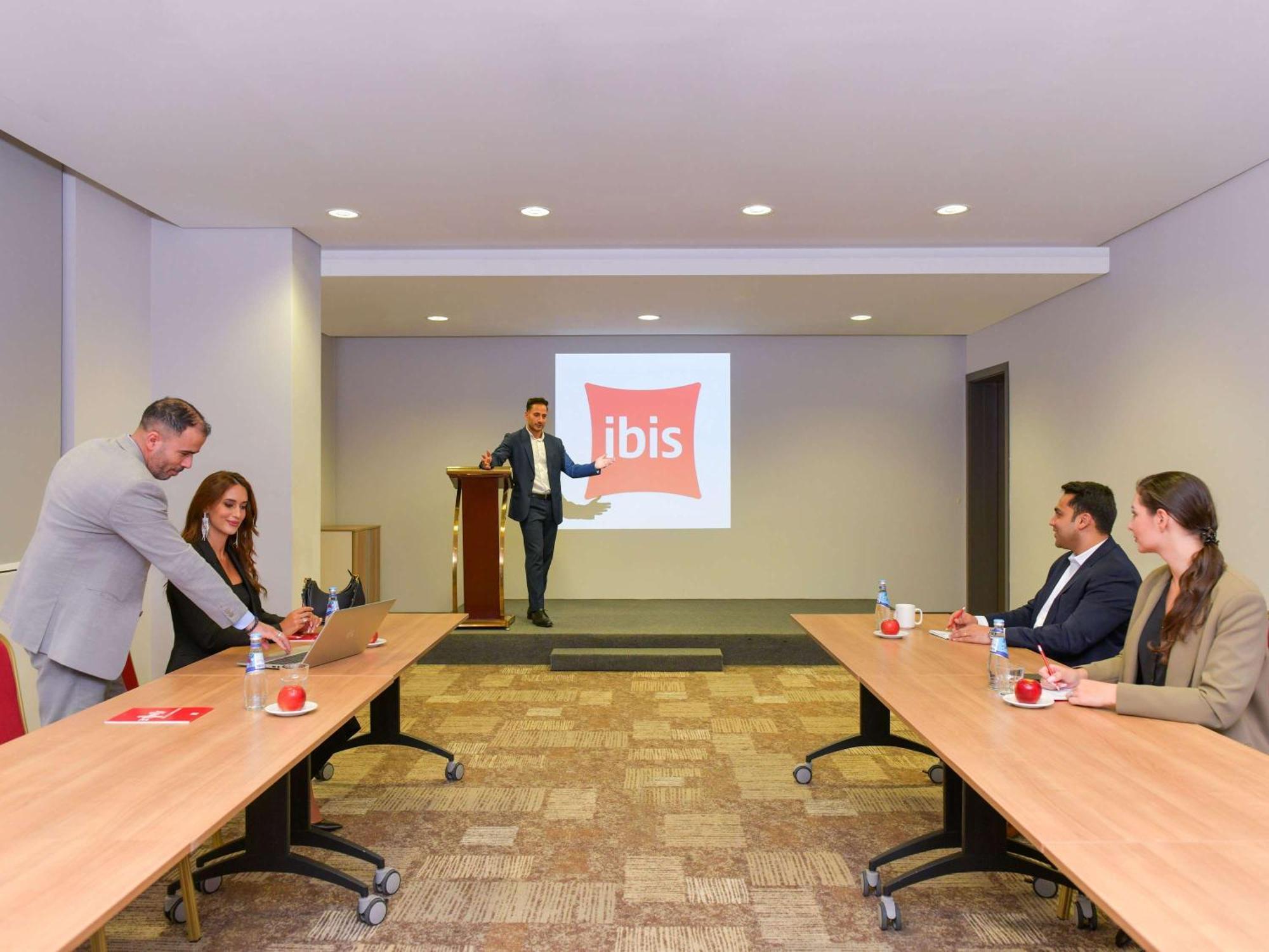 Ibis Doha Ξενοδοχείο Εξωτερικό φωτογραφία